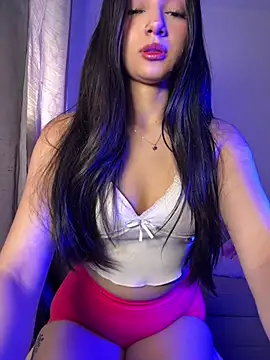 Chinicr18 online show from April 2026 10:18:02 PM