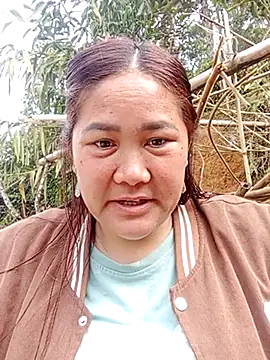 Snapshot of bongtuyet11 chatting on March 2026 03:17:01 AM bongtuyet11 online show from March 2026 03:17:01 AM