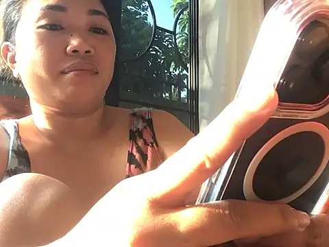 lady candy85 online show from April 2026 10:26:02 PM