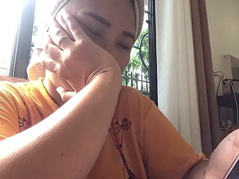 lady candy85 online show from April 2026 02:13:02 AM