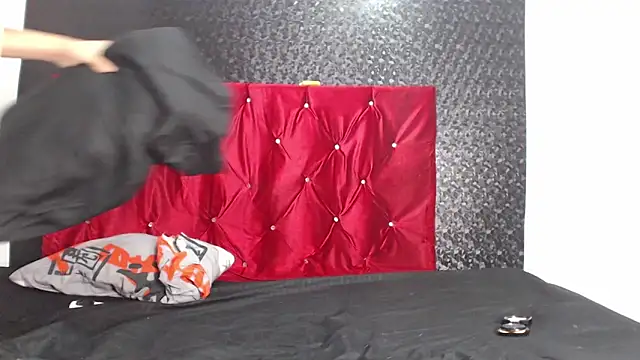 Extreme couple7777 online show from March 2026 03:46:01 AM