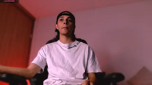 Dann-Winner online show from April 2026 03:46:02 AM