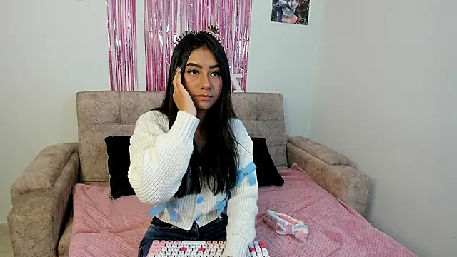 lila muak online show from April 2026 06:43:02 PM