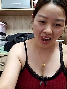 Snapshot of Jennie_dogy chatting on May 2026 02:37:02 PM Jennie dogy online show from May 2026 02:37:02 PM