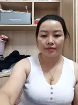 Snapshot of Jennie_dogy chatting on June 2026 02:13:02 AM Jennie dogy online show from June 2026 02:13:02 AM