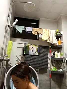 Jennie dogy online show from April 2026 02:32:02 PM