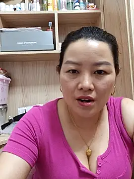 Snapshot of Jennie_dogy chatting on May 2026 01:43:02 PM Jennie dogy online show from May 2026 01:43:02 PM