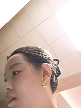 Jennie dogy online show from March 2026 01:17:02 AM