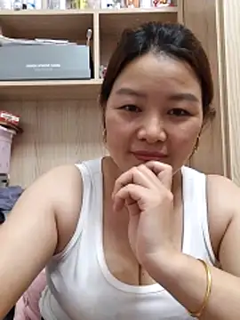 Snapshot of Jennie_dogy chatting on June 2026 01:33:01 PM Jennie dogy online show from June 2026 01:33:01 PM