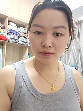 Jennie dogy online show from April 2026 04:46:01 AM
