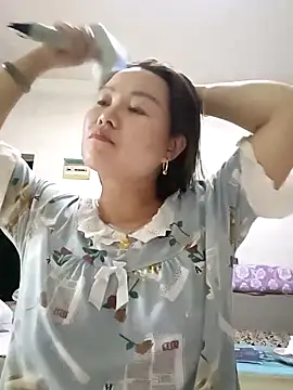 Jennie dogy online show from April 2026 01:18:01 PM