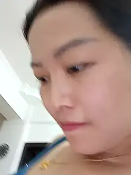 Jennie dogy online show from April 2026 12:28:02 AM