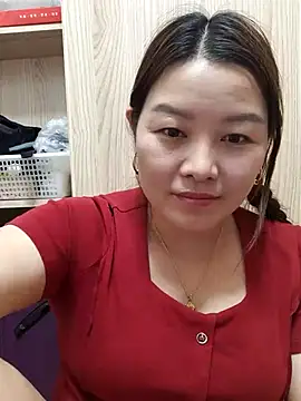 Jennie dogy online show from April 2026 02:47:02 PM
