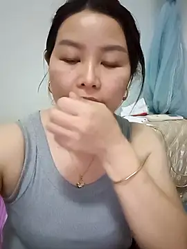 Jennie dogy online show from April 2026 12:22:01 PM