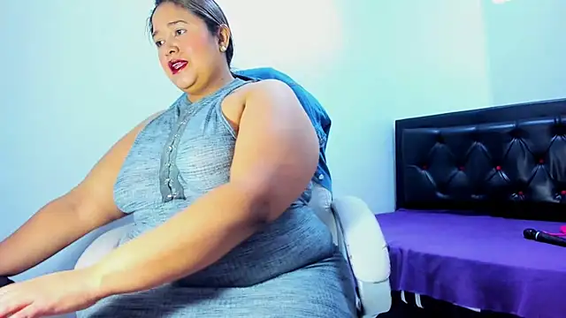 bustyy juicyrx online show from March 2026 12:16:01 PM