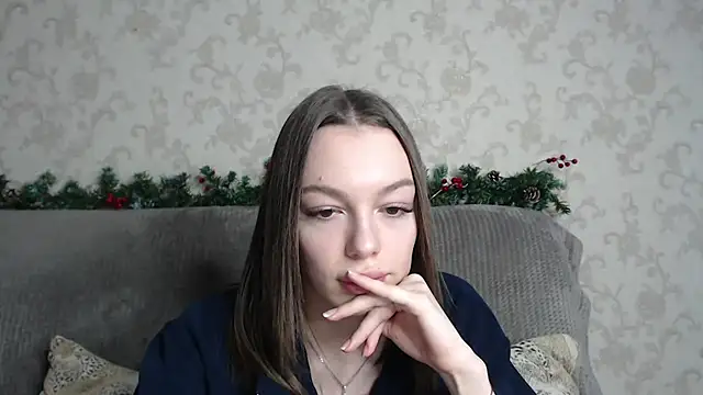 CandyGyrl online show from February 2026 08:24:02 AM