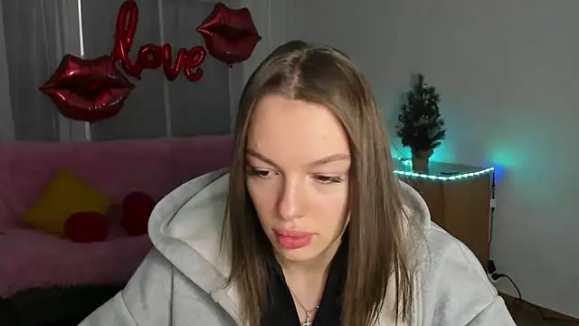 CandyGyrl online show from February 2026 01:25:01 AM