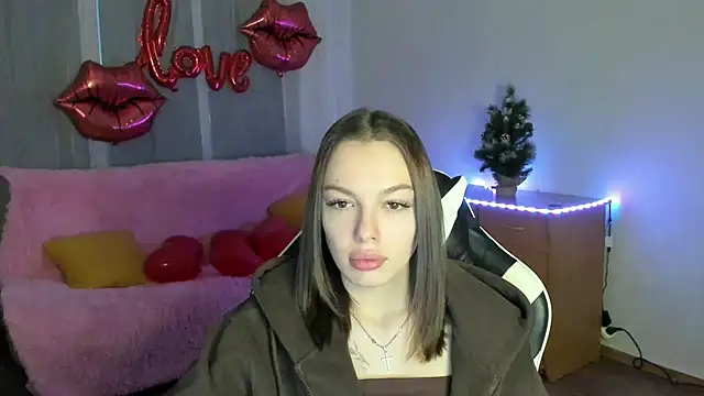 CandyGyrl online show from February 2026 01:05:02 AM