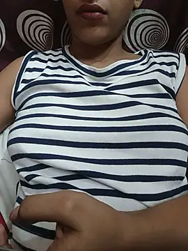 komalsharma99 online show from May 2026 07:03:02 PM