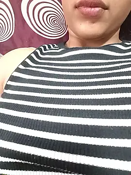 komalsharma99 online show from May 2026 07:16:02 AM