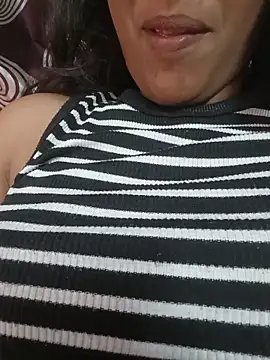 komalsharma99 online show from May 2026 05:29:01 AM