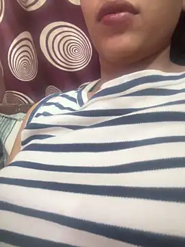 komalsharma99 online show from May 2026 02:00:02 PM