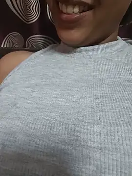 komalsharma99 online show from June 2026 08:14:02 PM