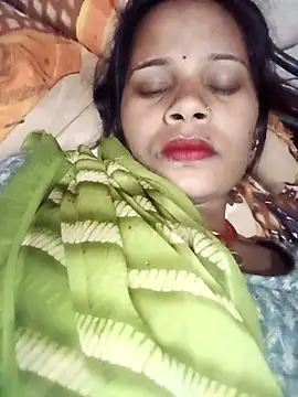 Snapshot of Hot_ree64 chatting on March 2026 03:52:01 PM Hot ree64 online show from March 2026 03:52:01 PM