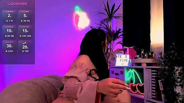 Snapshot of KatherineSwan chatting on February 2026 05:25:01 PM KatherineSwan online show from February 2026 05:25:01 PM