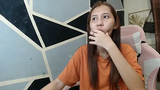 Charming lexi online show from February 2026 07:03:01 PM