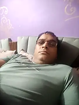 Snapshot of indiandesivillegeboy chatting on June 2026 05:47:02 AM indiandesivillegeboy online show from June 2026 05:47:02 AM