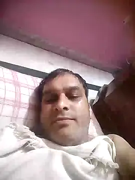 Snapshot of indiandesivillegeboy chatting on July 2026 04:17:01 PM indiandesivillegeboy online show from July 2026 04:17:01 PM