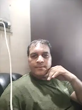 Snapshot of indiandesivillegeboy chatting on July 2026 05:26:02 AM indiandesivillegeboy online show from July 2026 05:26:02 AM