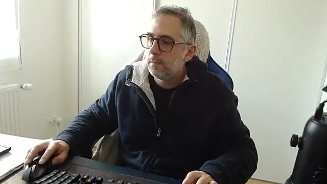 mika3377 online show from February 2026 10:44:02 AM