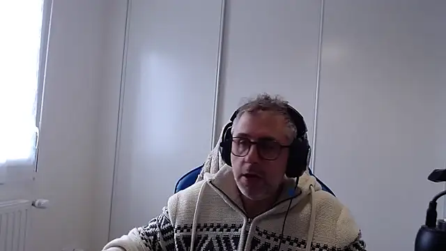mika3377 online show from February 2026 11:45:02 AM