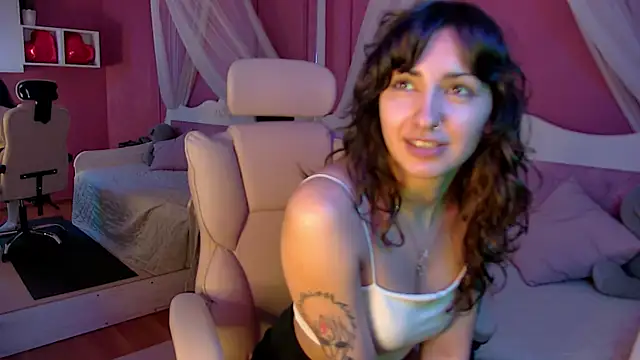 AngelaCox online show from May 2026 06:31:01 AM