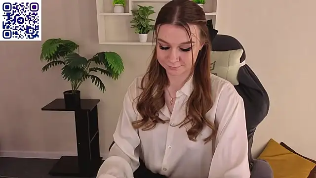 Amy Davisss online show from April 2026 06:04:01 AM