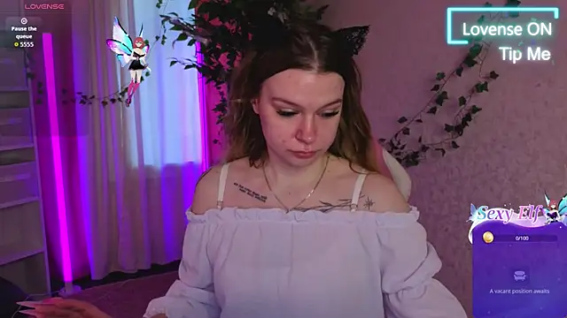 Amy Davisss online show from June 2026 12:32:01 AM