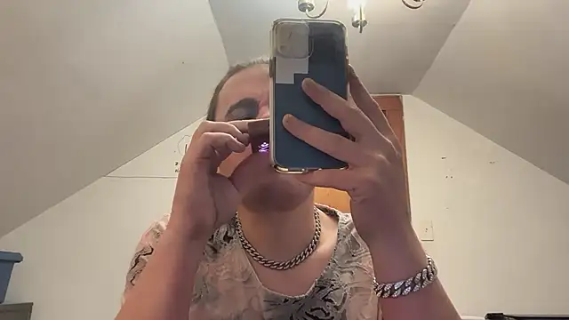 RaeganV online show from February 2026 07:53:01 AM