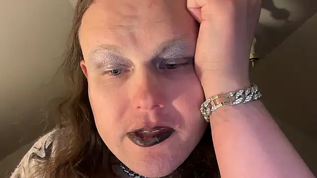 RaeganV online show from March 2026 01:55:02 PM