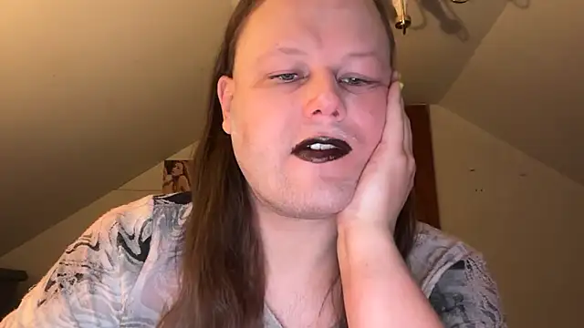 RaeganV online show from March 2026 12:17:01 AM