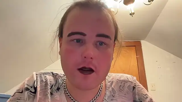 RaeganV online show from February 2026 07:19:02 AM