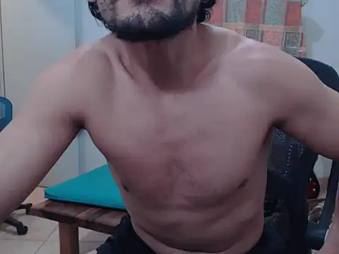 Snapshot of luli-indio chatting on February 2026 07:30:02 AM luli-indio online show from February 2026 07:30:02 AM