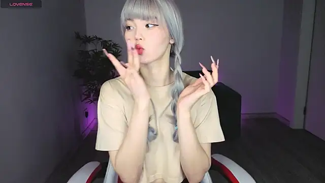 PONKY PINKY online show from May 2026 03:23:02 AM