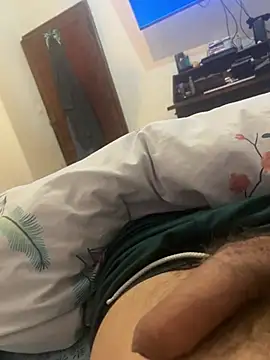 simo232323 online show from April 2026 10:22:01 AM