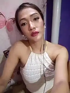 Snapshot of GeorginaLove09 chatting on June 2026 10:13:01 AM GeorginaLove09 online show from June 2026 10:13:01 AM