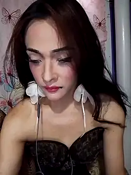 Snapshot of GeorginaLove09 chatting on June 2026 04:05:01 PM GeorginaLove09 online show from June 2026 04:05:01 PM
