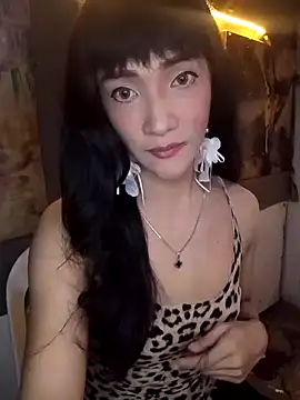 Snapshot of GeorginaLove09 chatting on June 2026 04:01:01 AM GeorginaLove09 online show from June 2026 04:01:01 AM