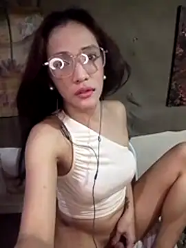 Snapshot of GeorginaLove09 chatting on July 2026 12:43:01 PM GeorginaLove09 online show from July 2026 12:43:01 PM