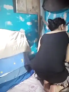 GeorginaLove09 online show from April 2026 01:52:02 PM